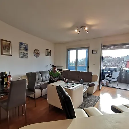 Apartment Rocky Iii Rijeka